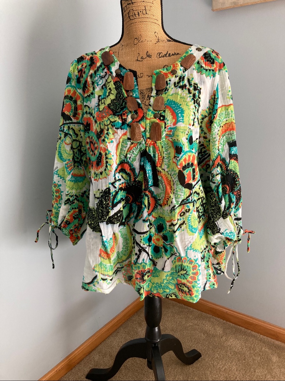 Prairie New York Green Multi Tie-Sleeve Top Wooden Bead Accents Women Size 2X